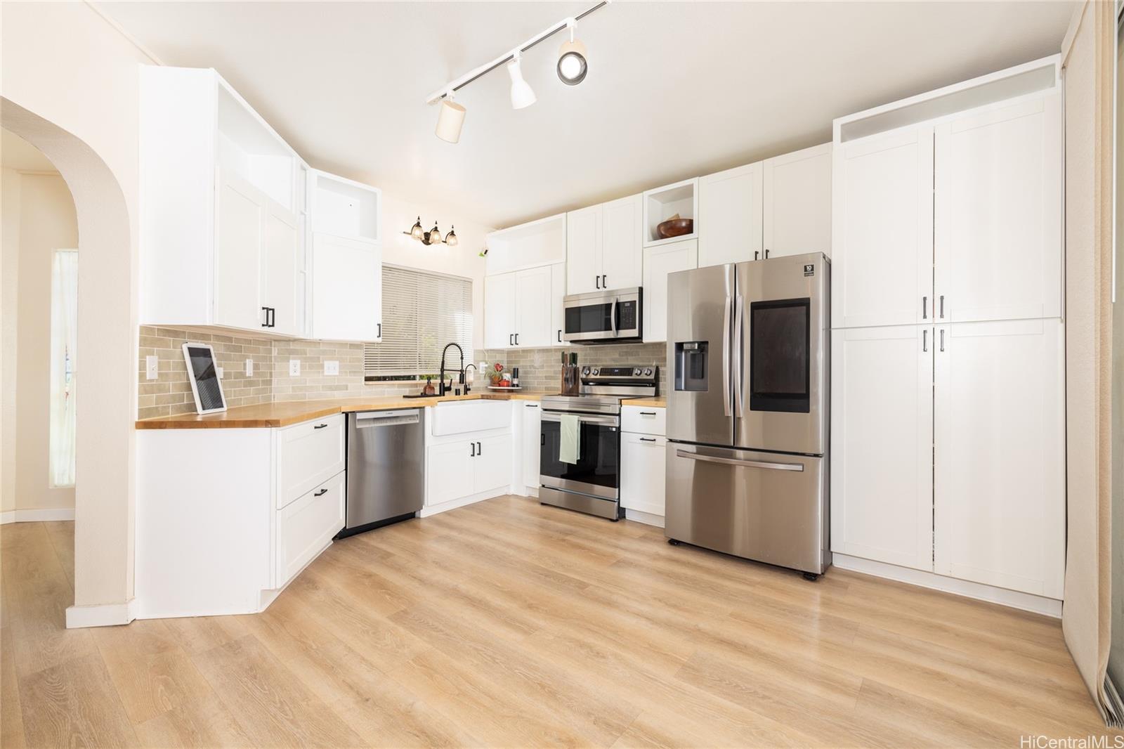 91-1145 Laaulu Street 12E