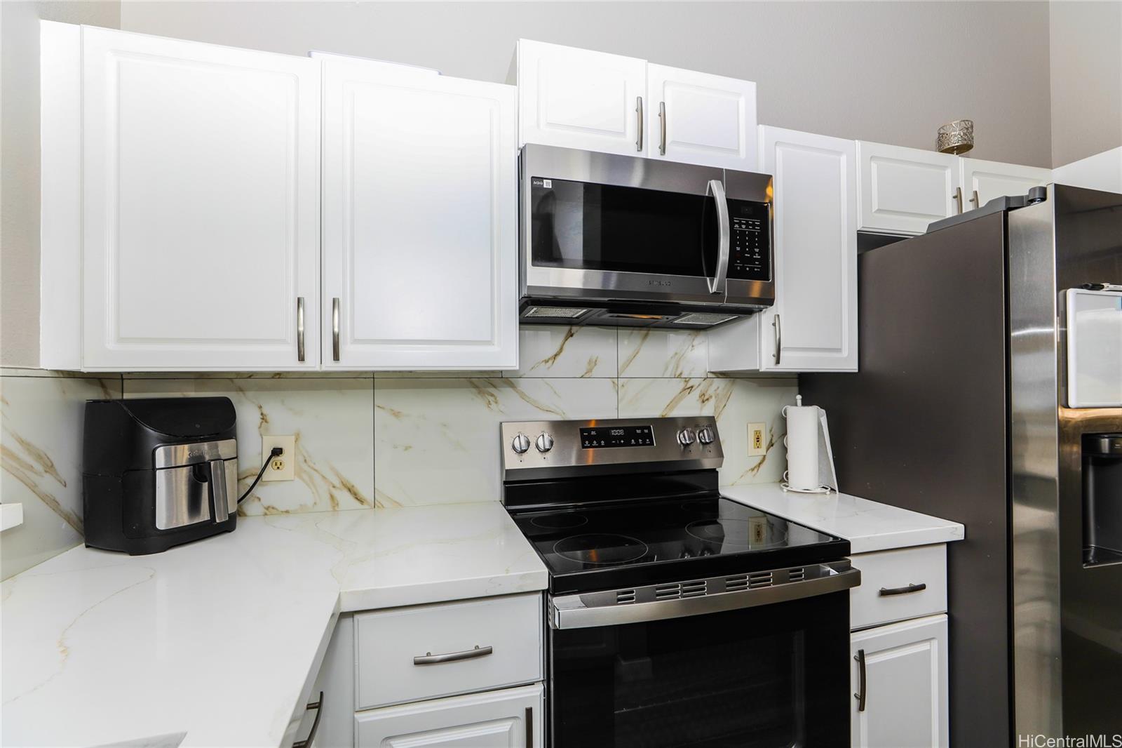 92-1240 Palahia Street  Unit U205