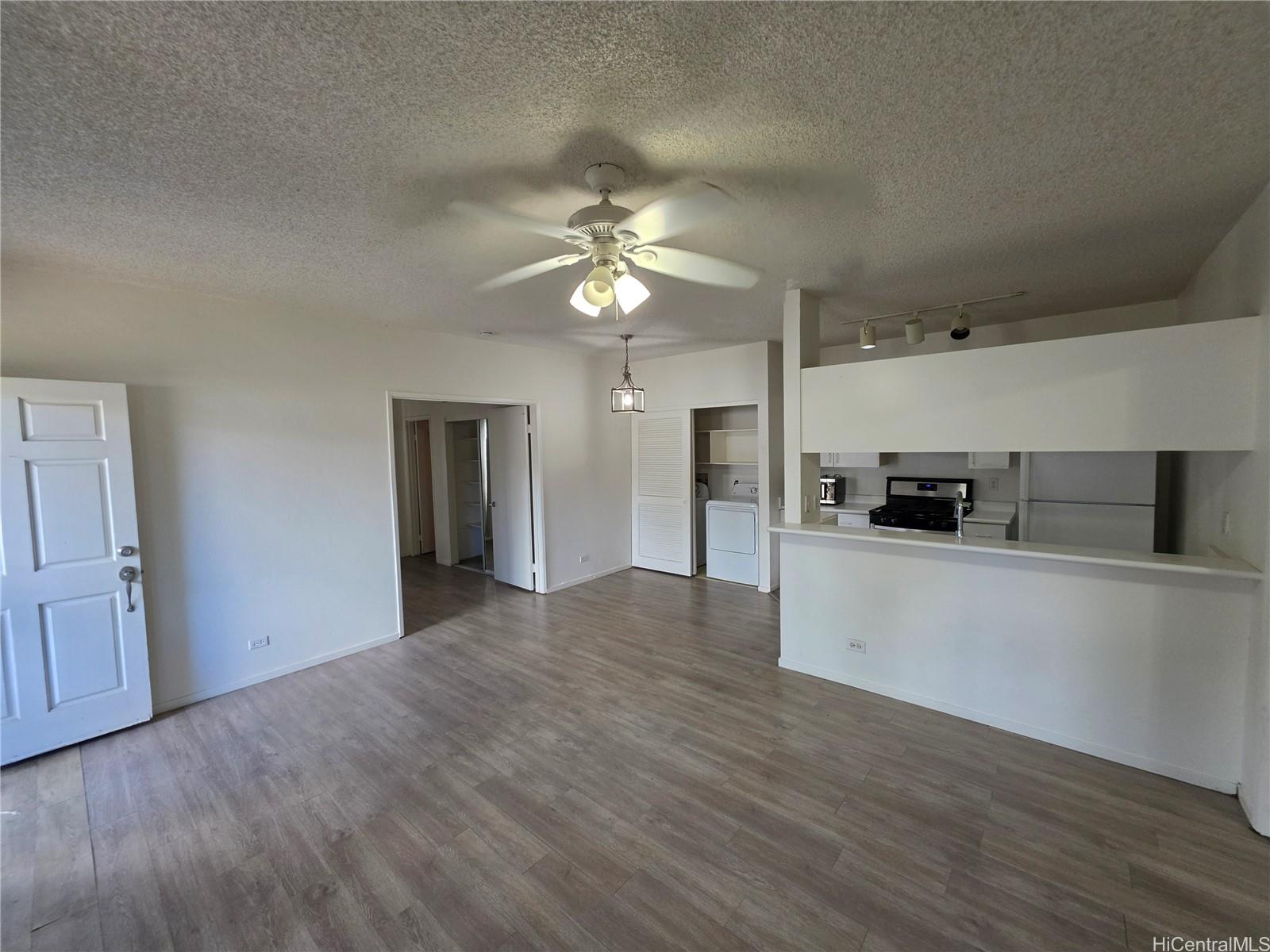91-879 Puamaeole Street  Unit 9B