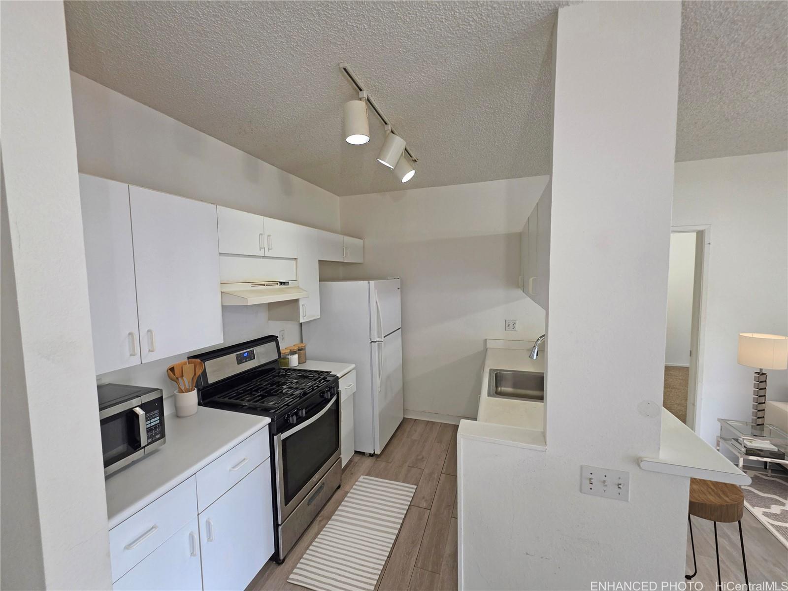 91-879 Puamaeole Street  Unit 9B