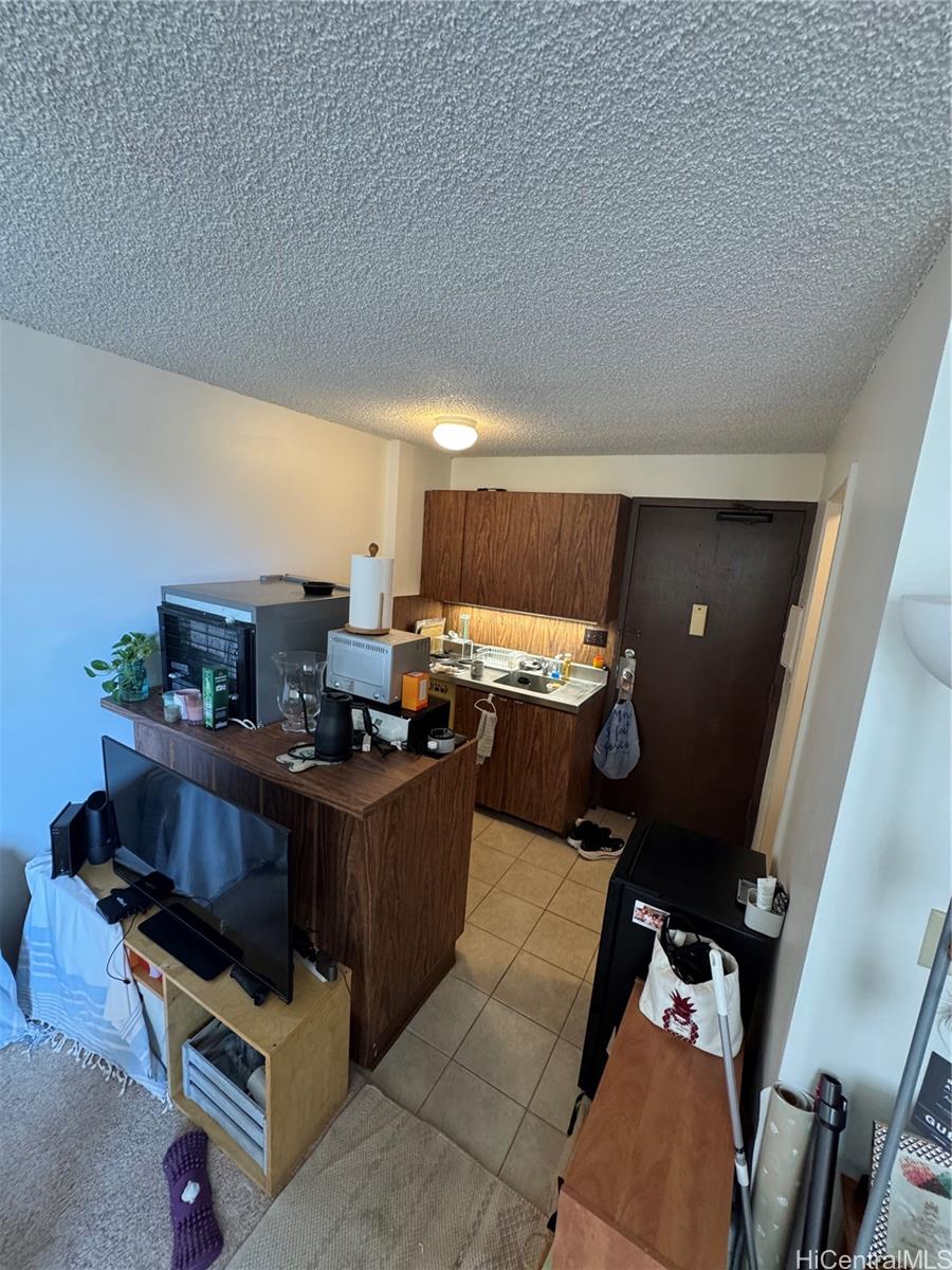 Photo 5 of 19