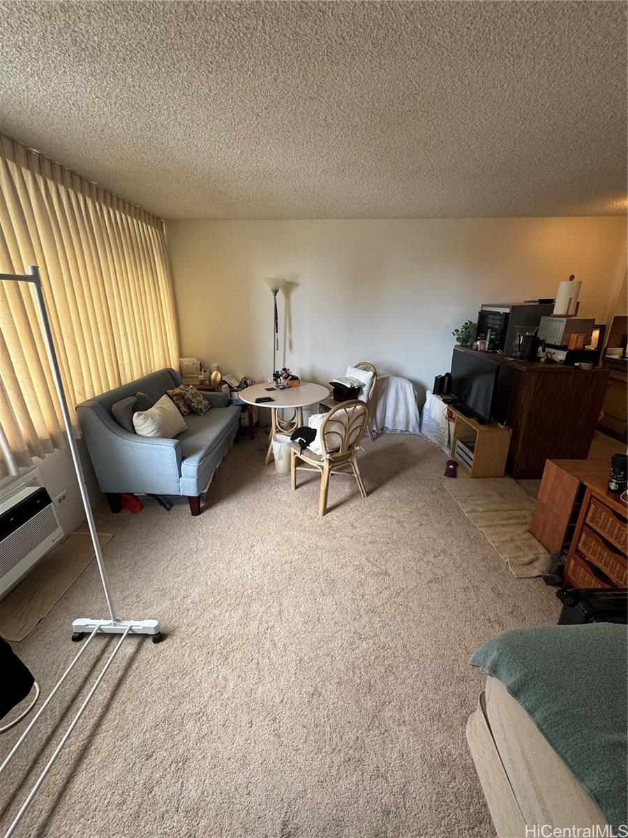 Photo 8 of 19