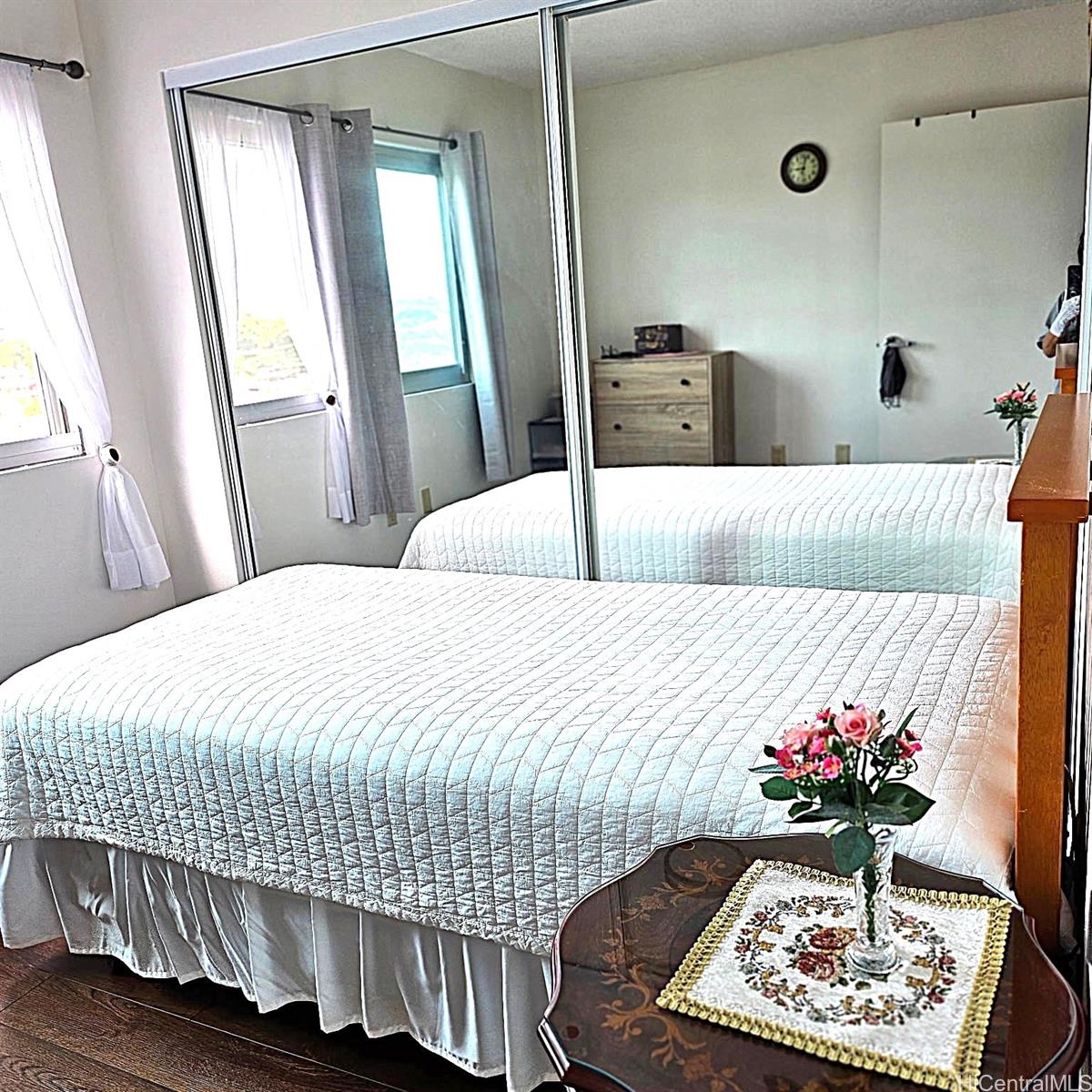 94-979 Kauolu Place  Unit 1002