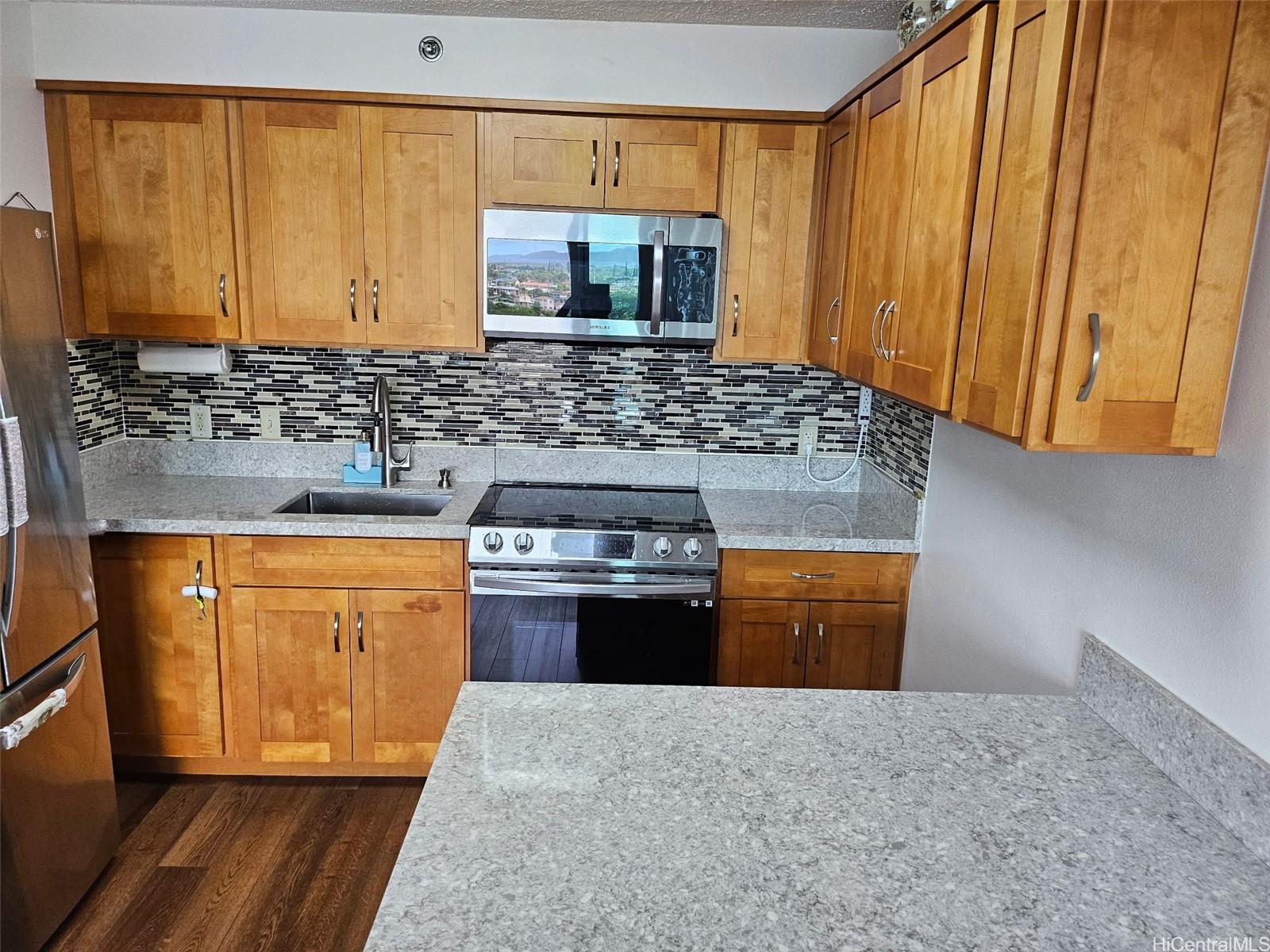 94-979 Kauolu Place  Unit 1002