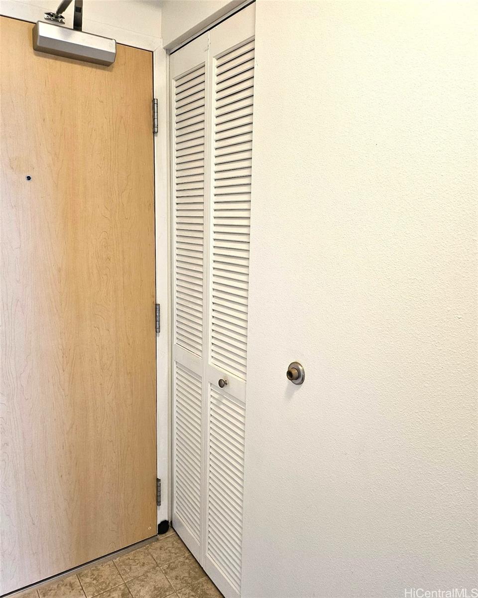 94-979 Kauolu Place  Unit 1002