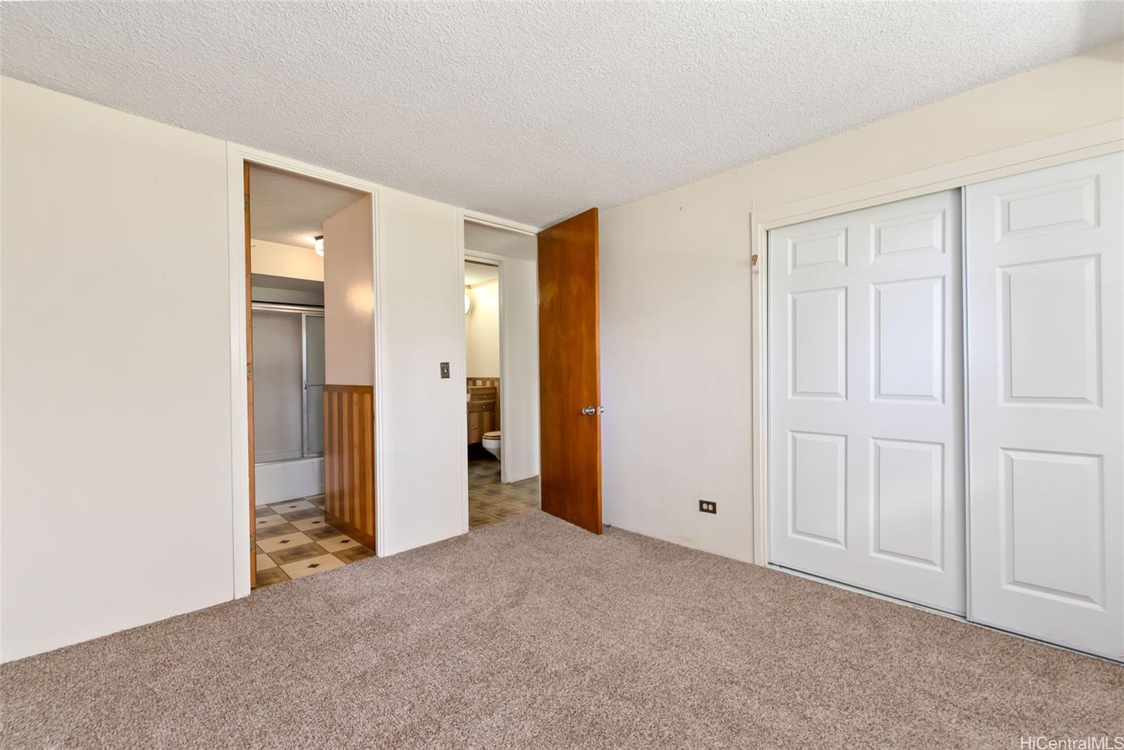 Photo 15 of 25