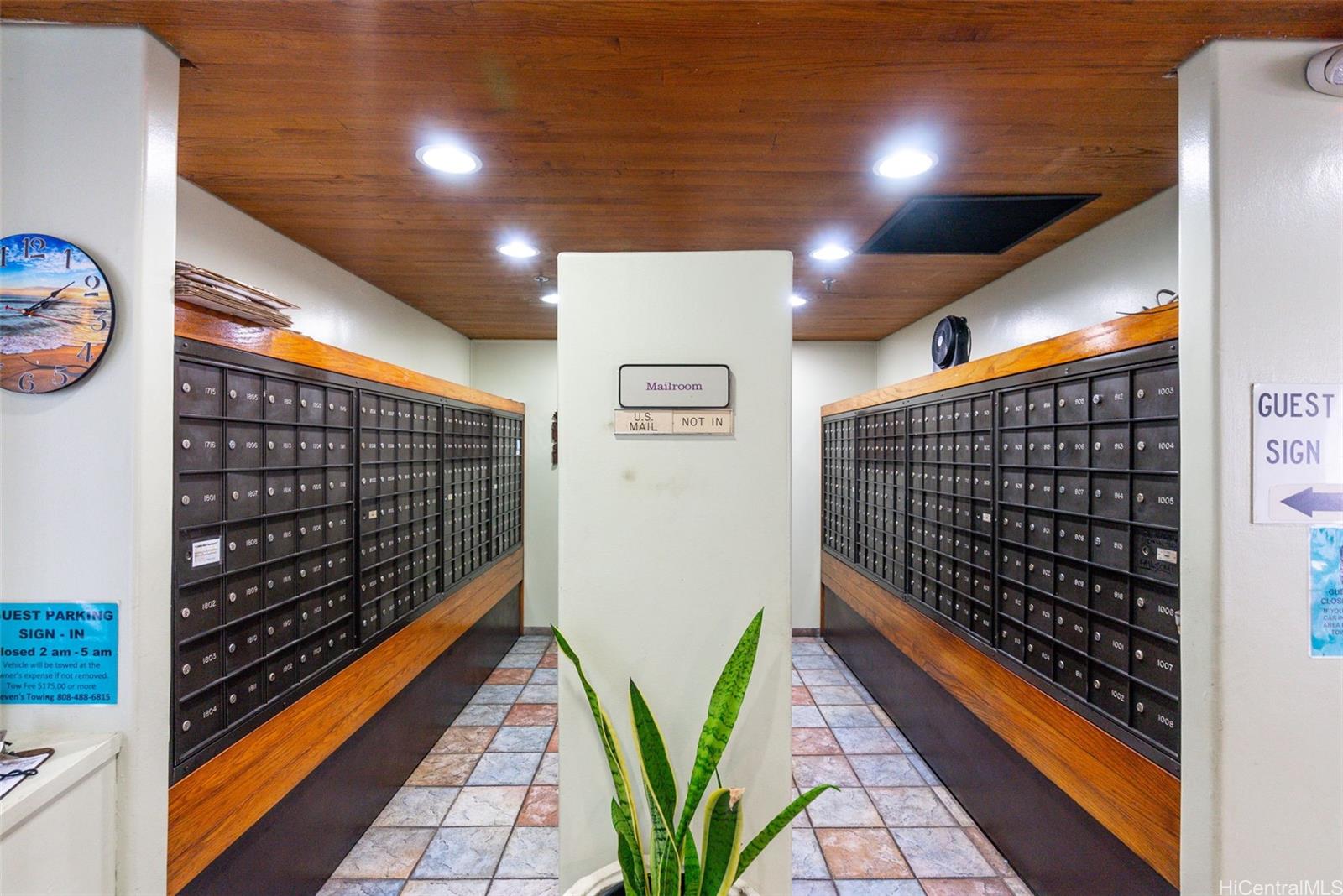 Photo 21 of 25