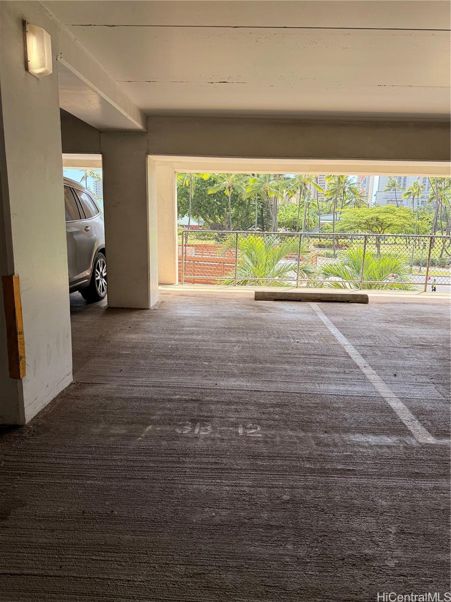 Photo 19 of 21