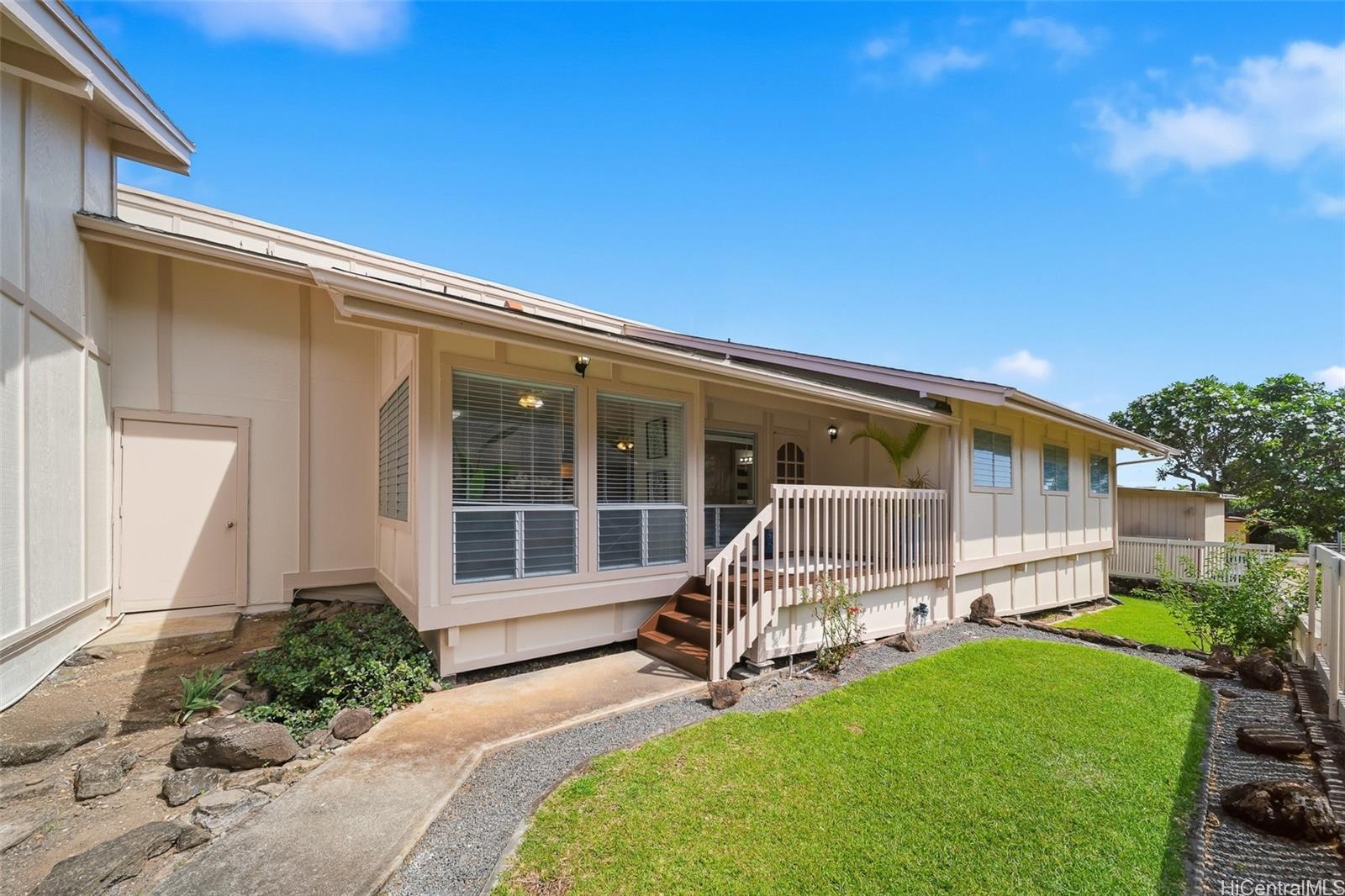 1391 Ohina Place