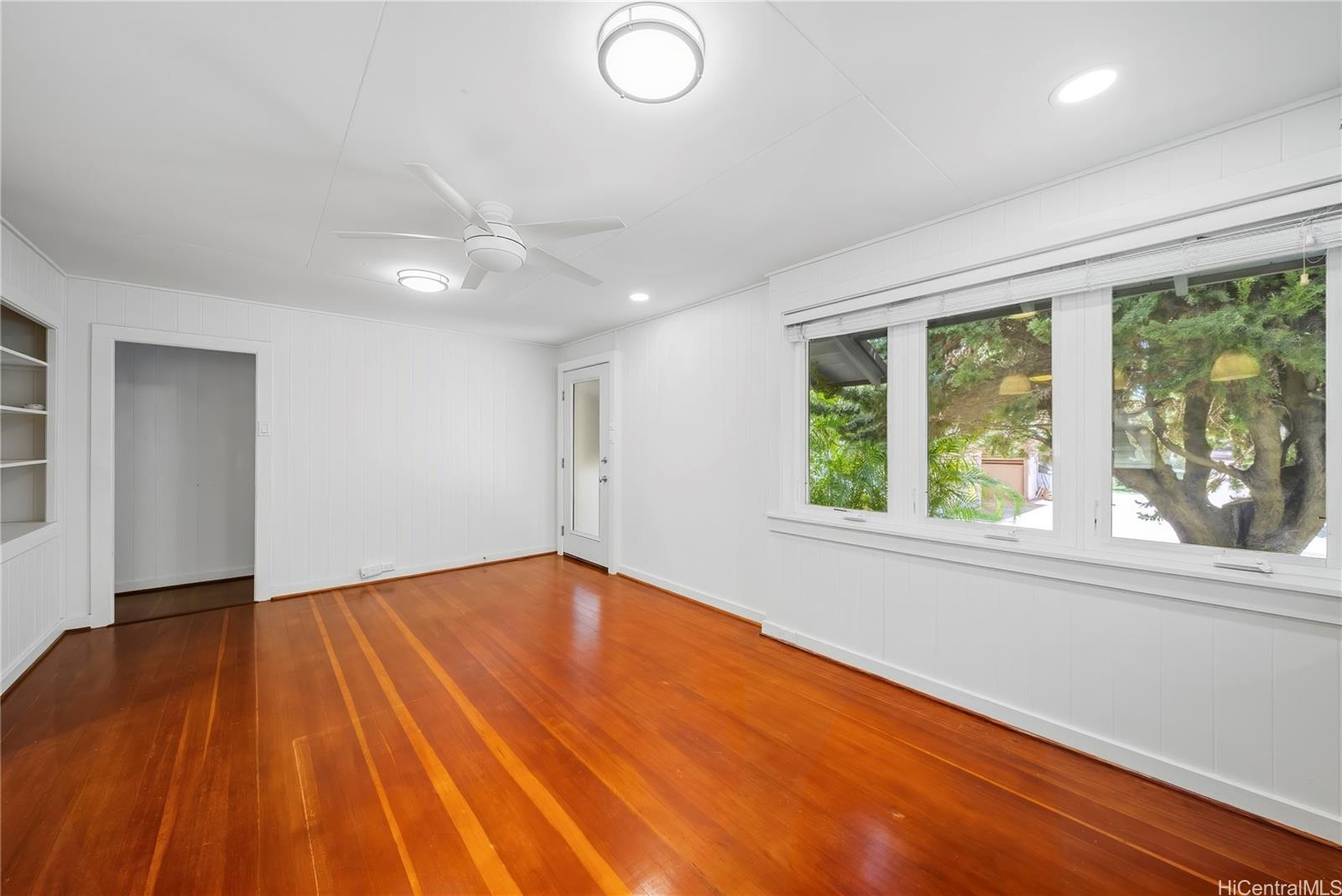 734 10th Avenue  Unit B