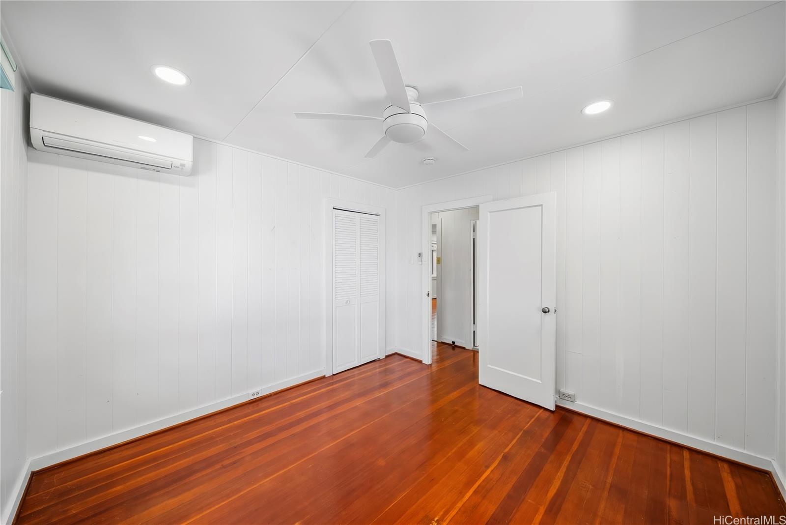 734 10th Avenue  Unit B