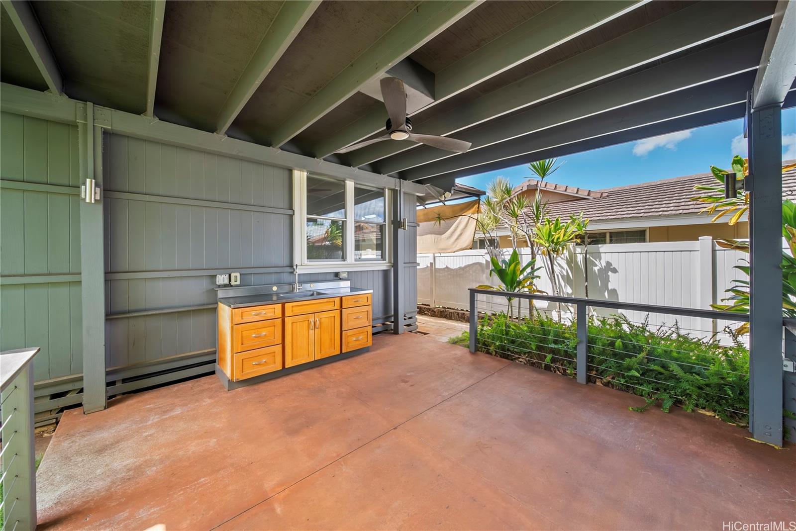 734 10th Avenue  Unit B