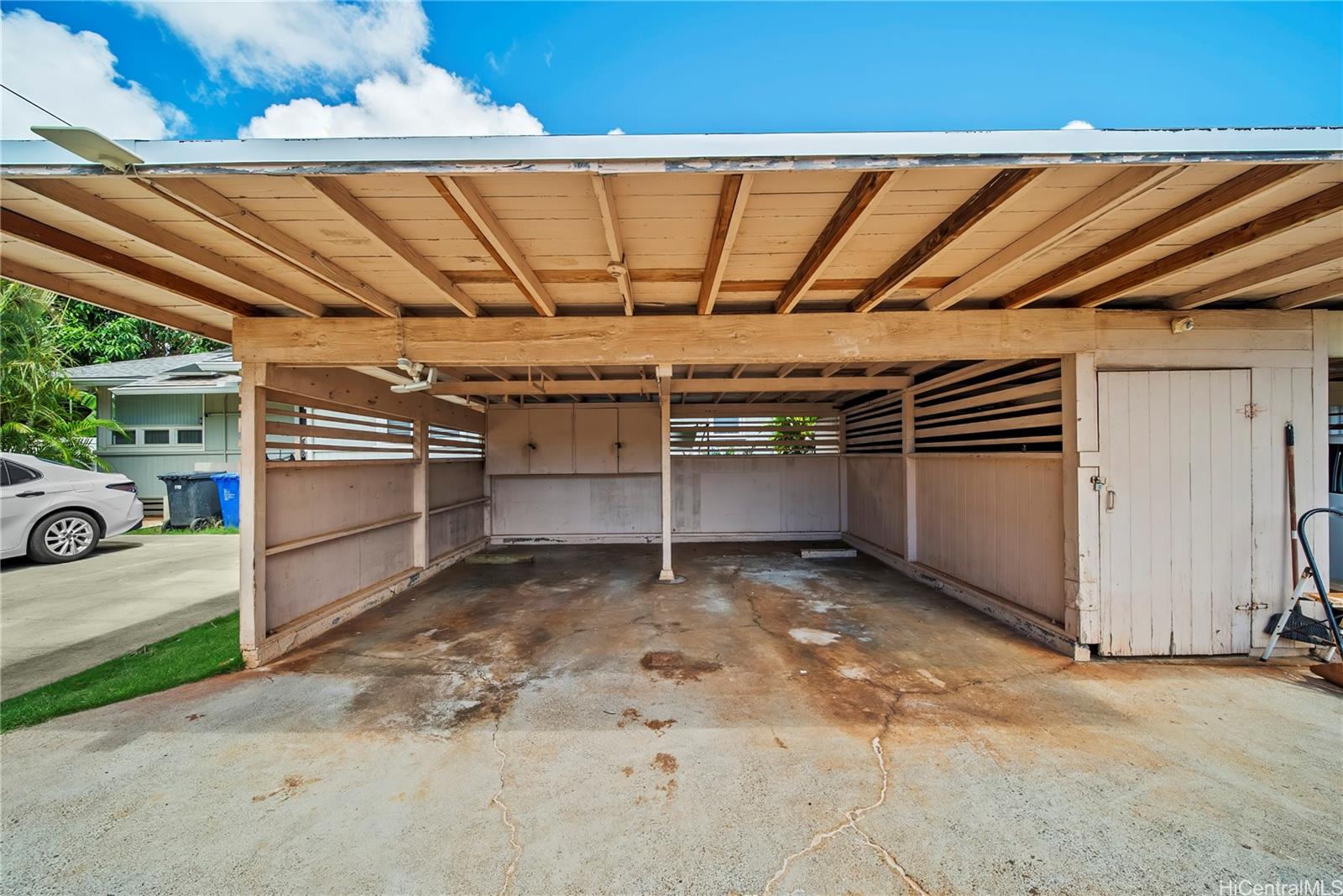 734 10th Avenue  Unit B