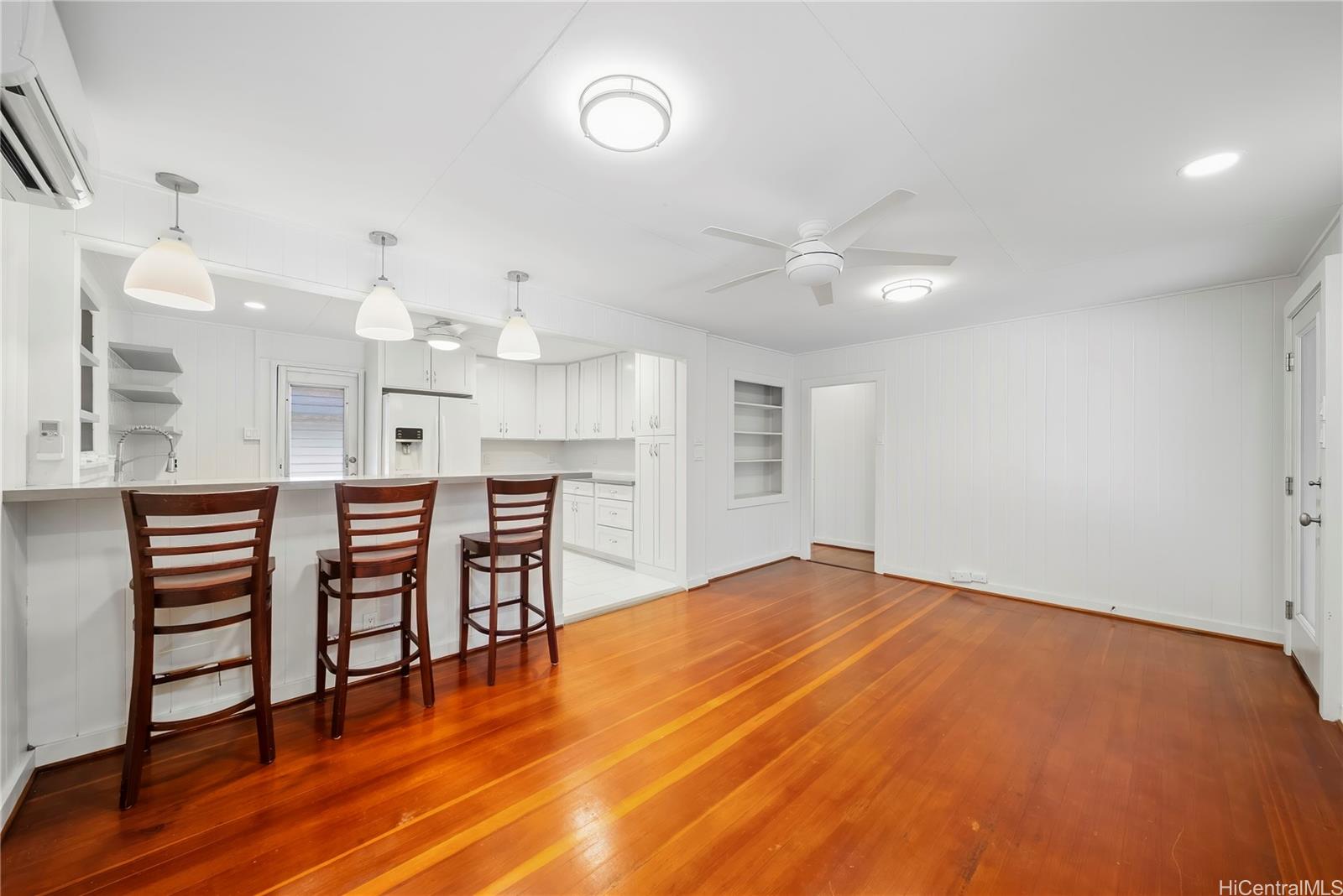 734 10th Avenue  Unit B