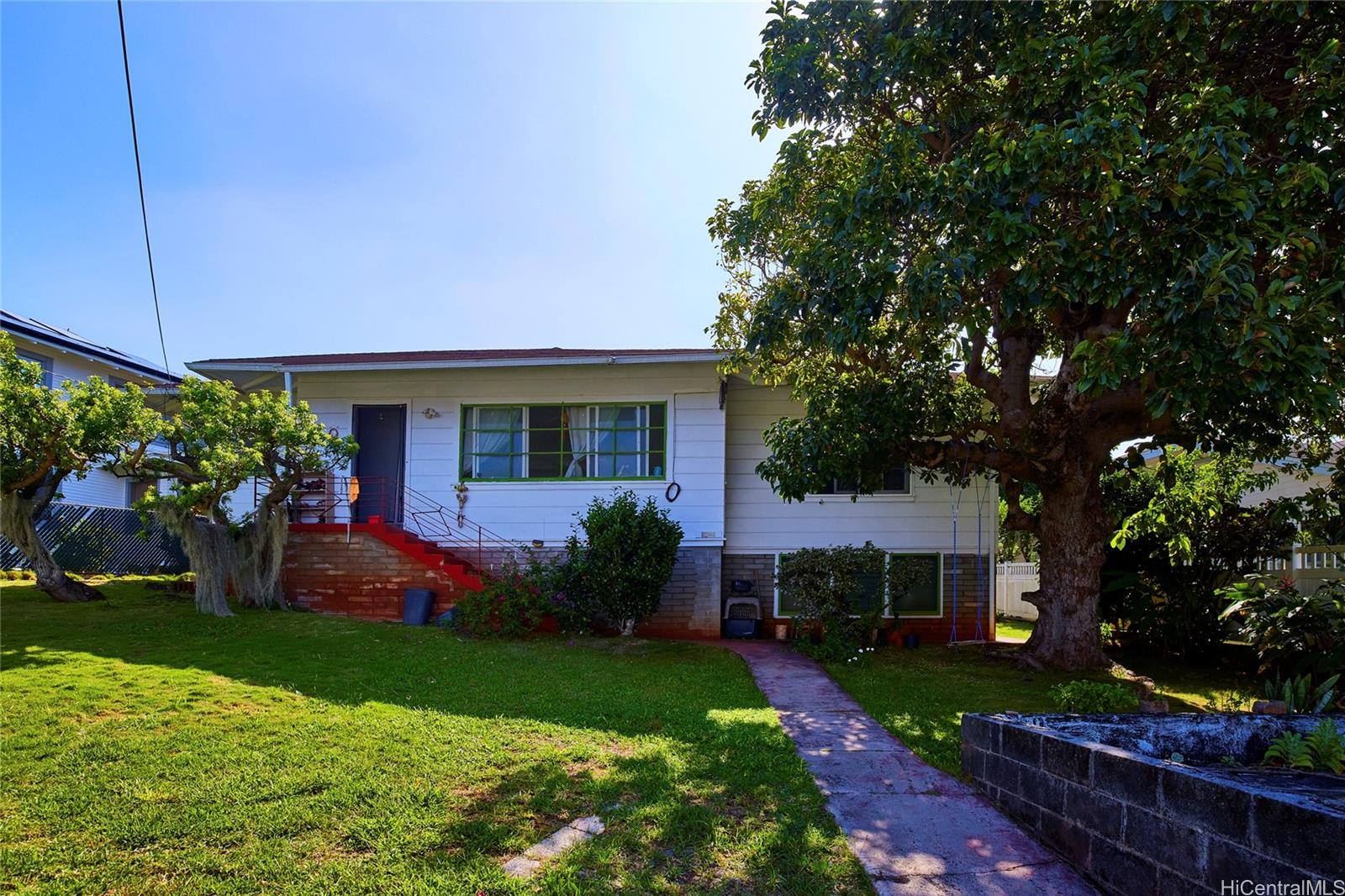 1556 Alewa Drive