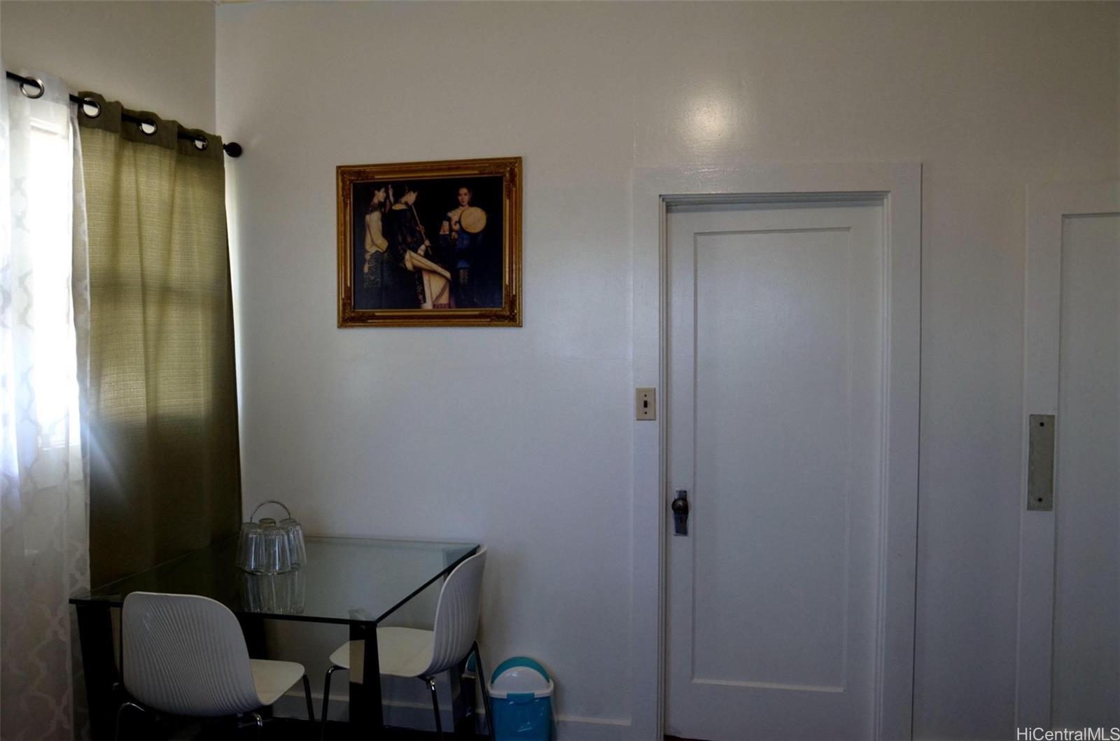 Photo 5 of 25