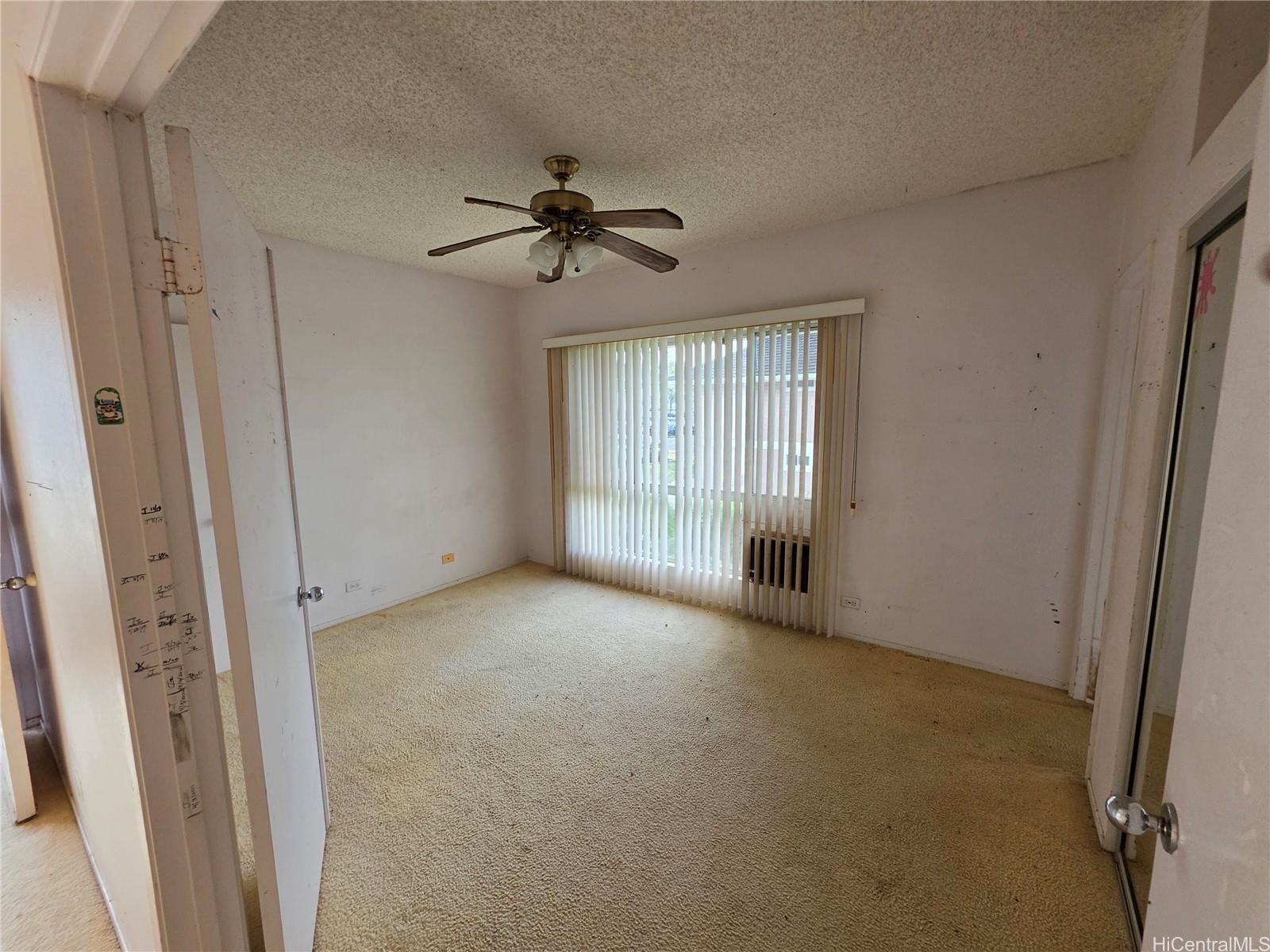 Photo 3 of 22