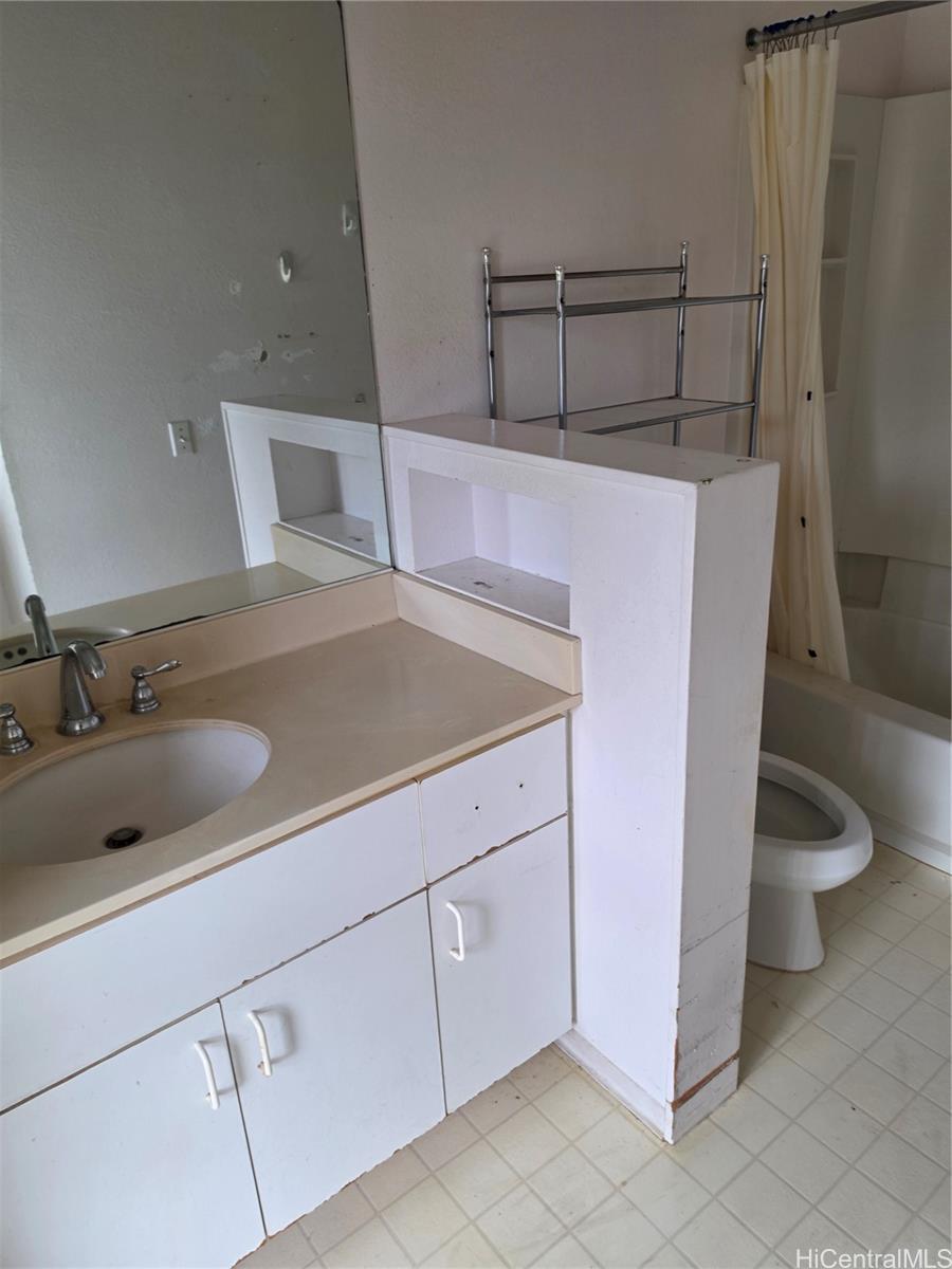 Photo 5 of 22