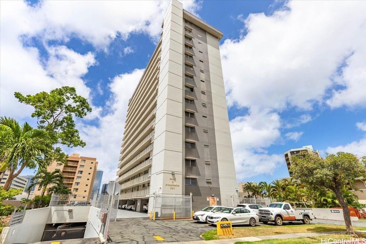 757 Kinalau Place 1502