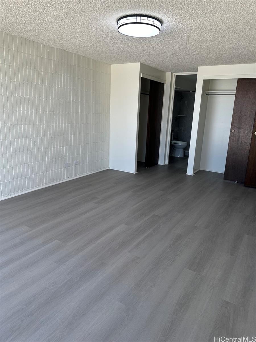 2334 Kapiolani Boulevard  Unit 402