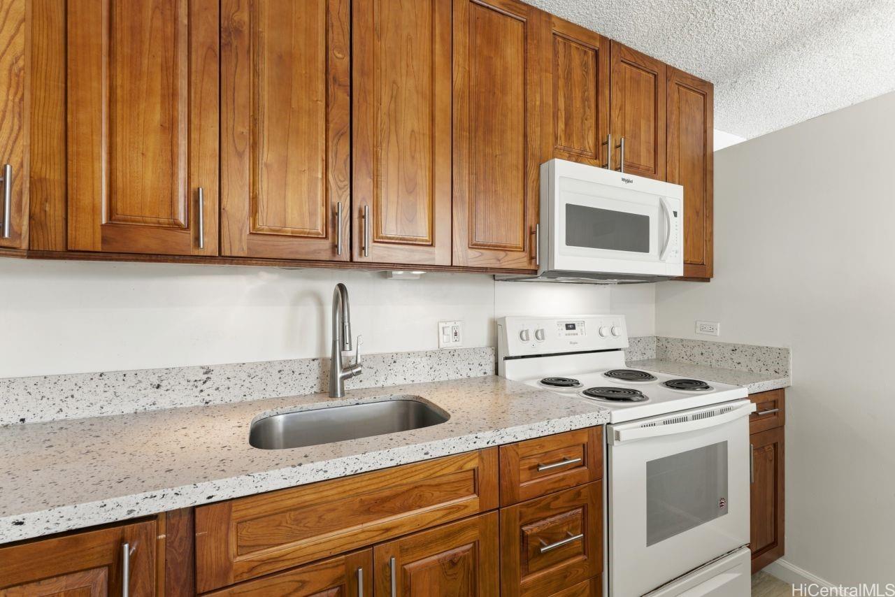 1616 Liholiho Street  Unit 602