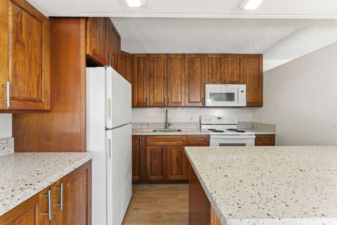 1616 Liholiho Street  Unit 602