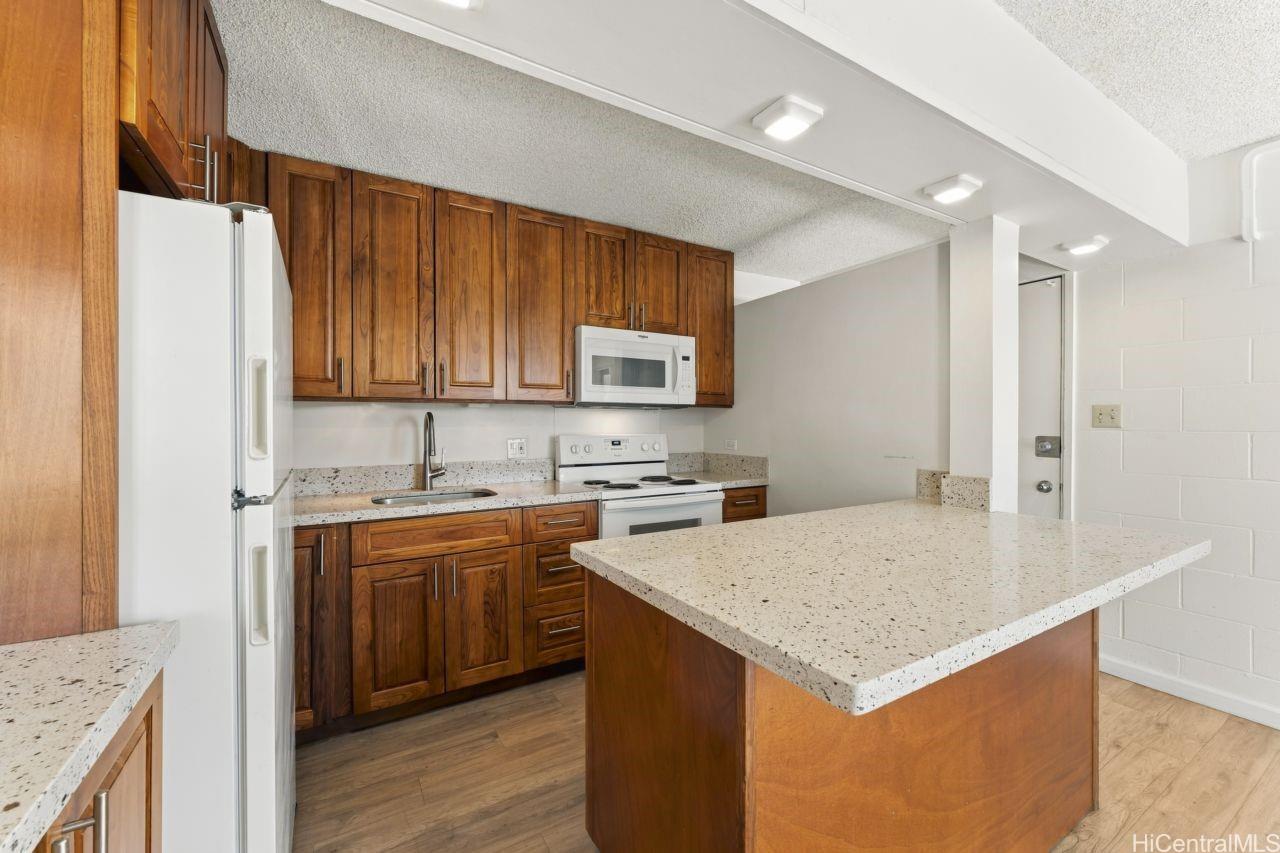 1616 Liholiho Street  Unit 602