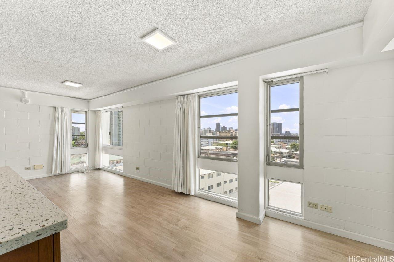 1616 Liholiho Street  Unit 602