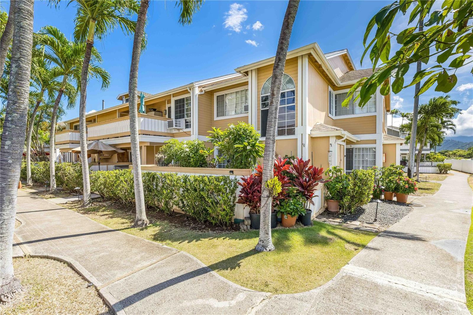 Click for more details 468 Mananai Place 11G