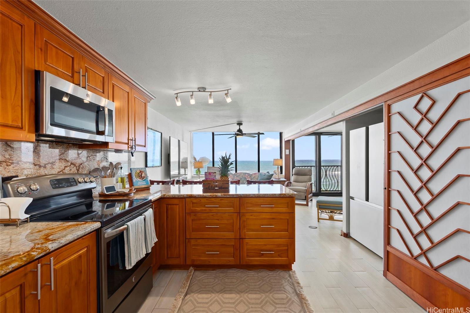 68-121 Au Street  Unit 408