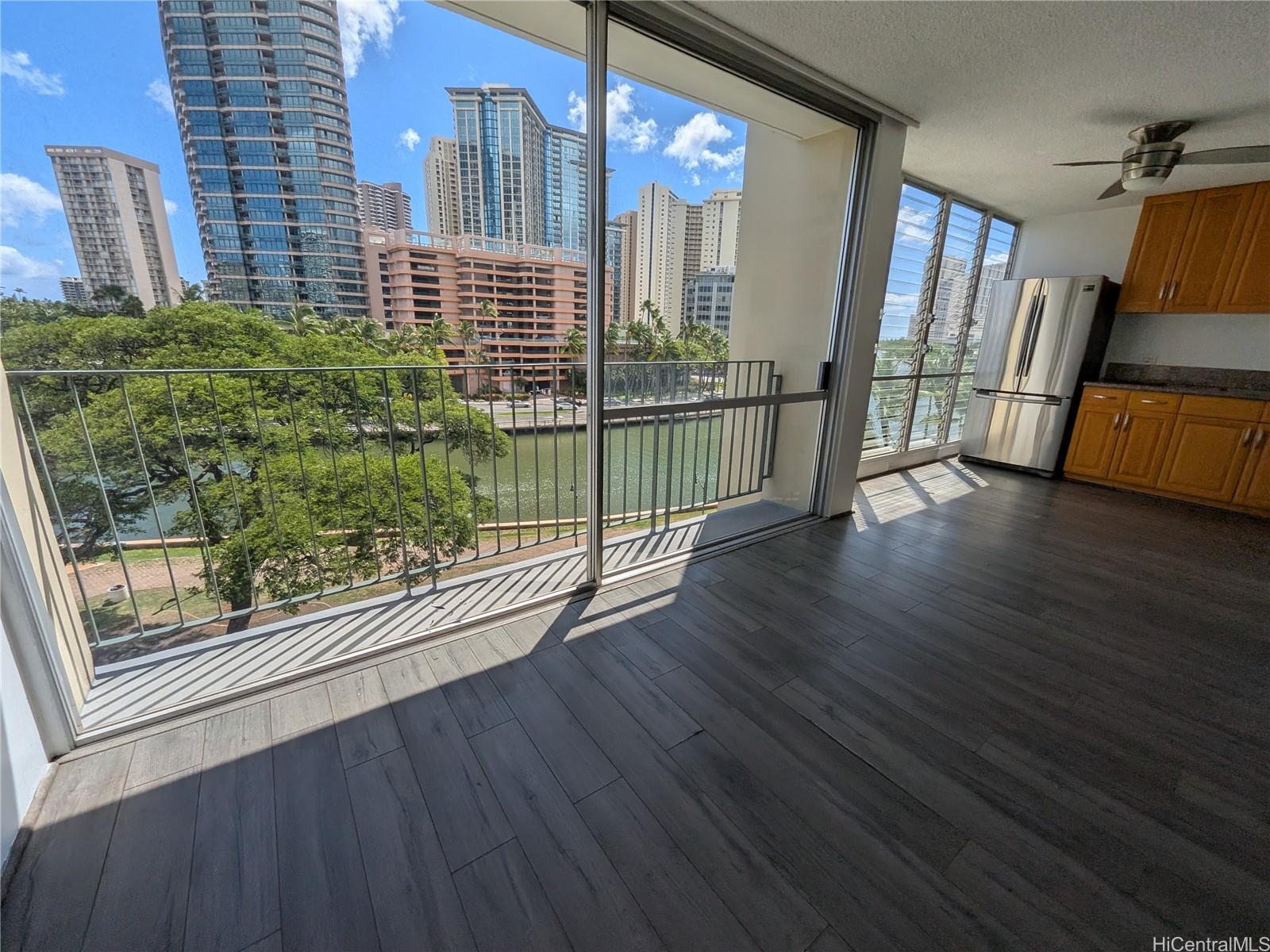 620 Mccully Street  Unit 606