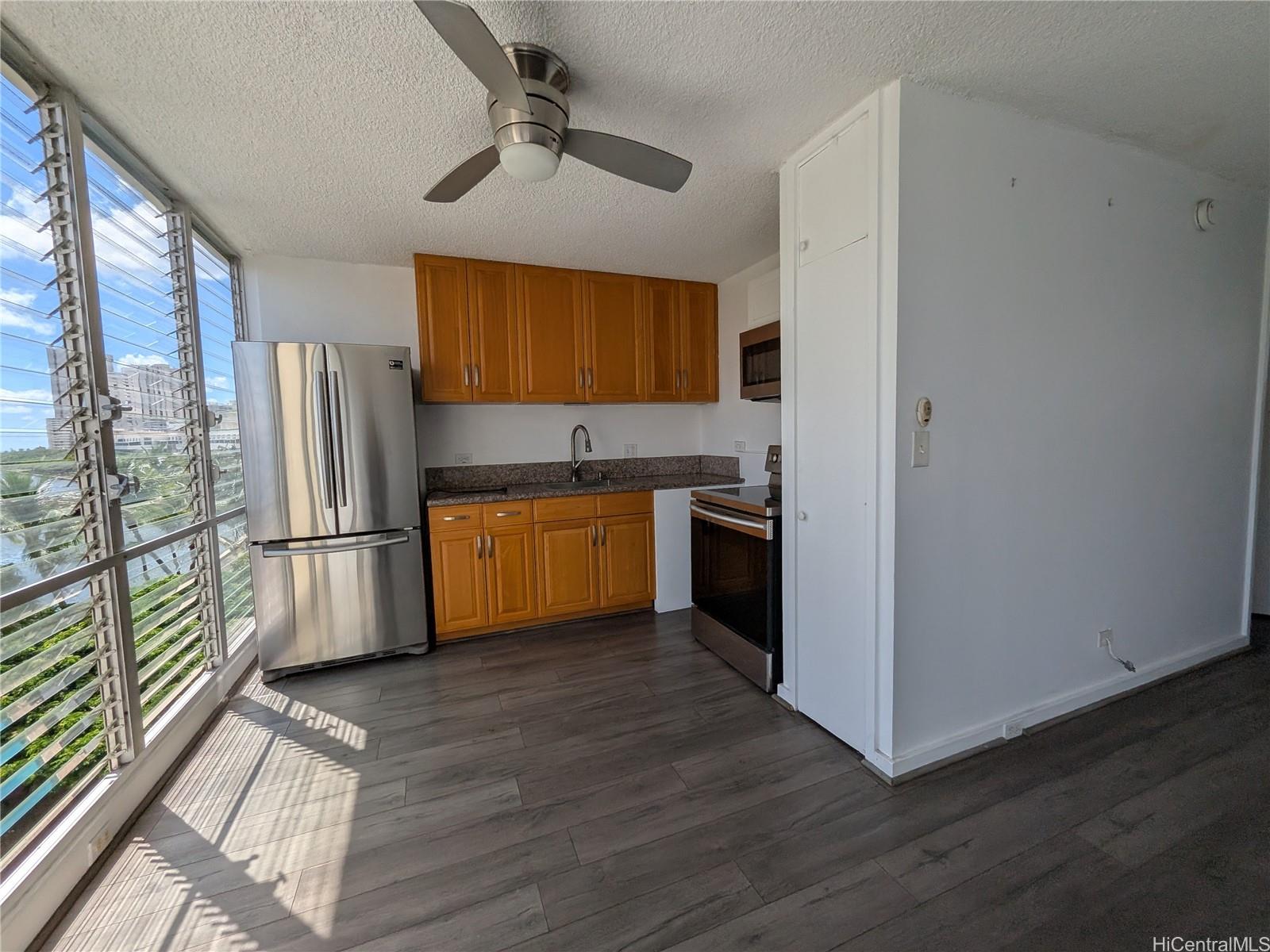 620 Mccully Street  Unit 606