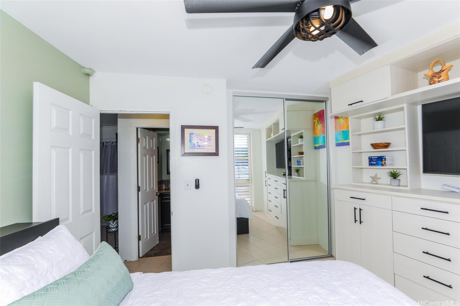 1139 9th Avenue  Unit 202
