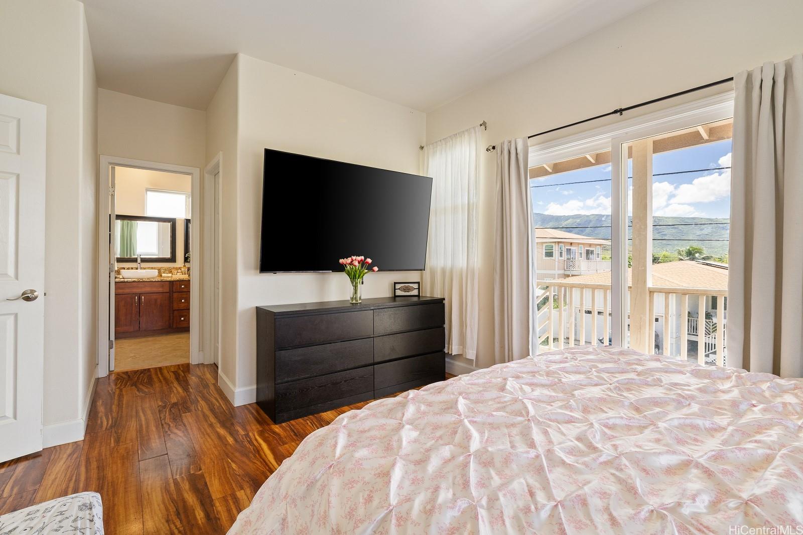 87-1720 Farrington Highway  Unit 4