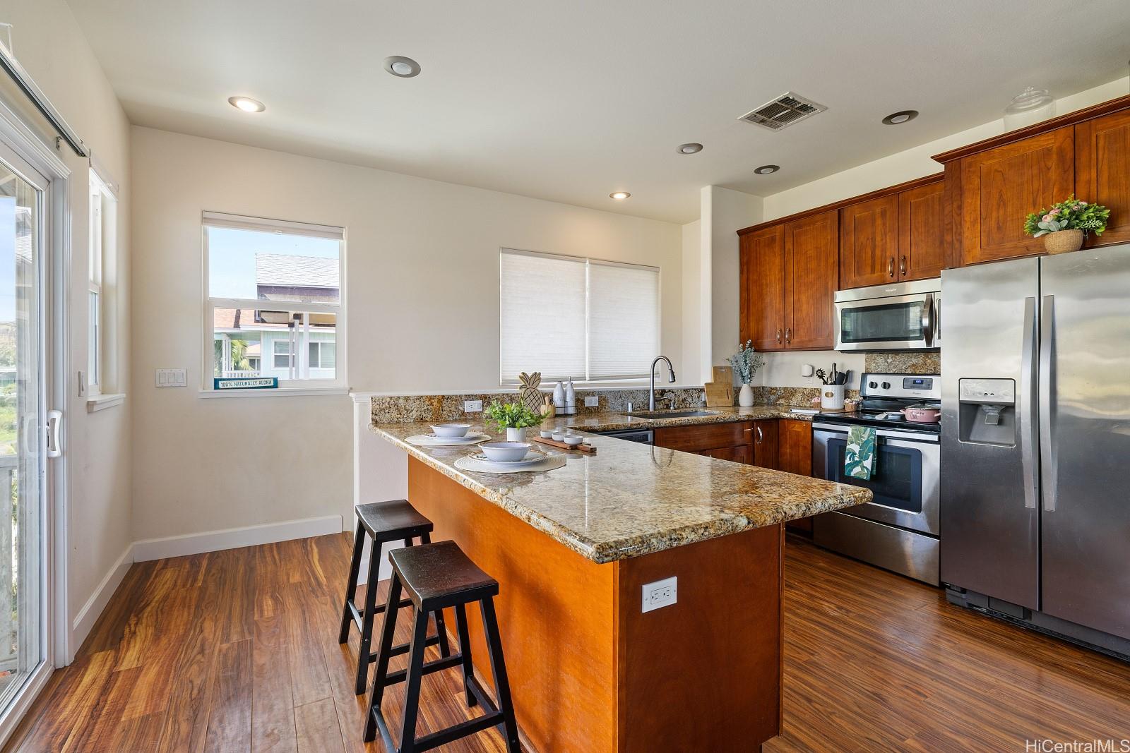 87-1720 Farrington Highway  Unit 4