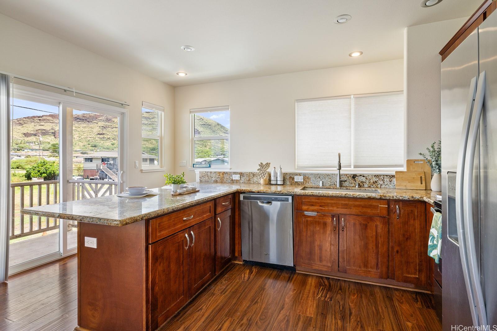 87-1720 Farrington Highway  Unit 4