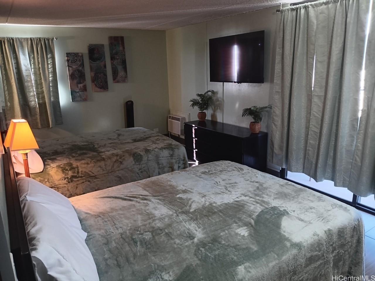 Photo 6 of 23