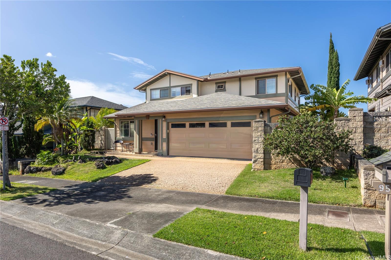 Click for more details 95-1013 Moaula Street