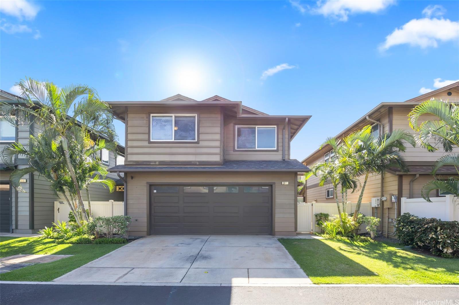 Click for more details 91-1001 Keaunui Drive 347