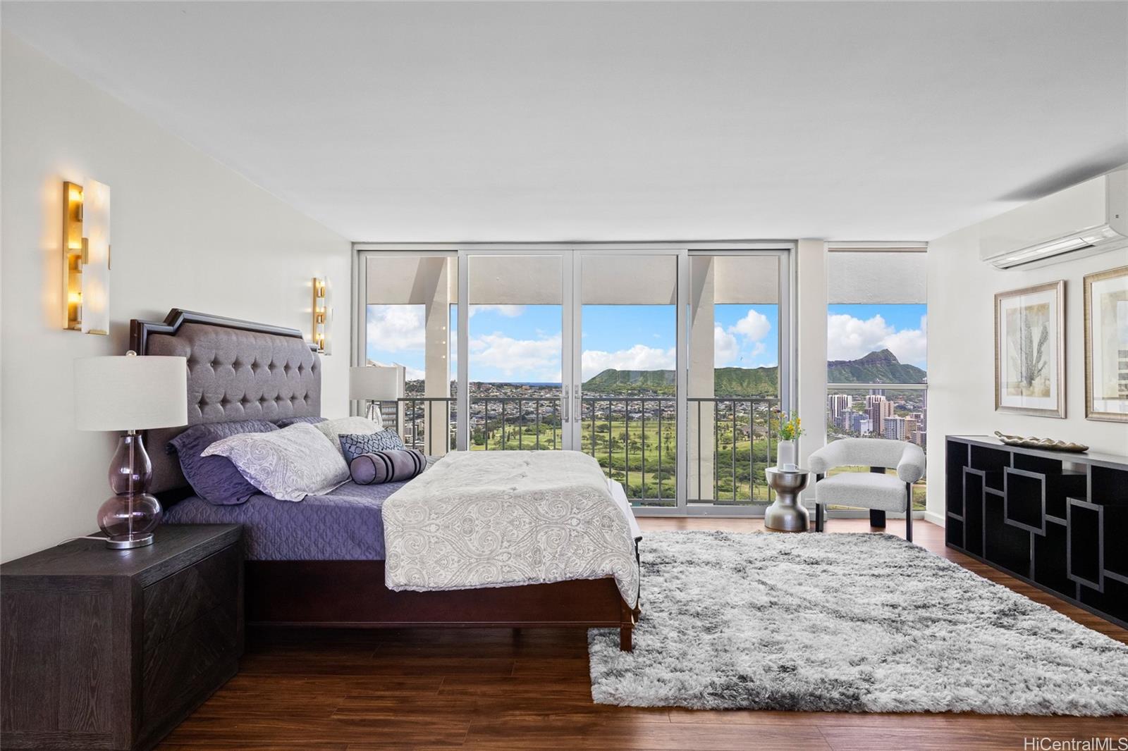 555 University Avenue  Unit 1