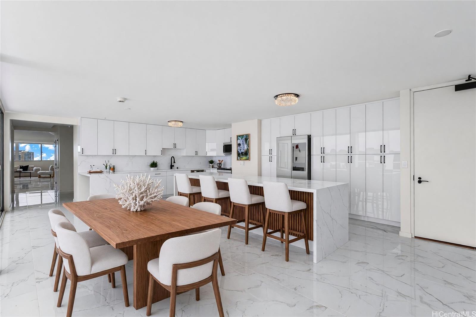 555 University Avenue  Unit 1