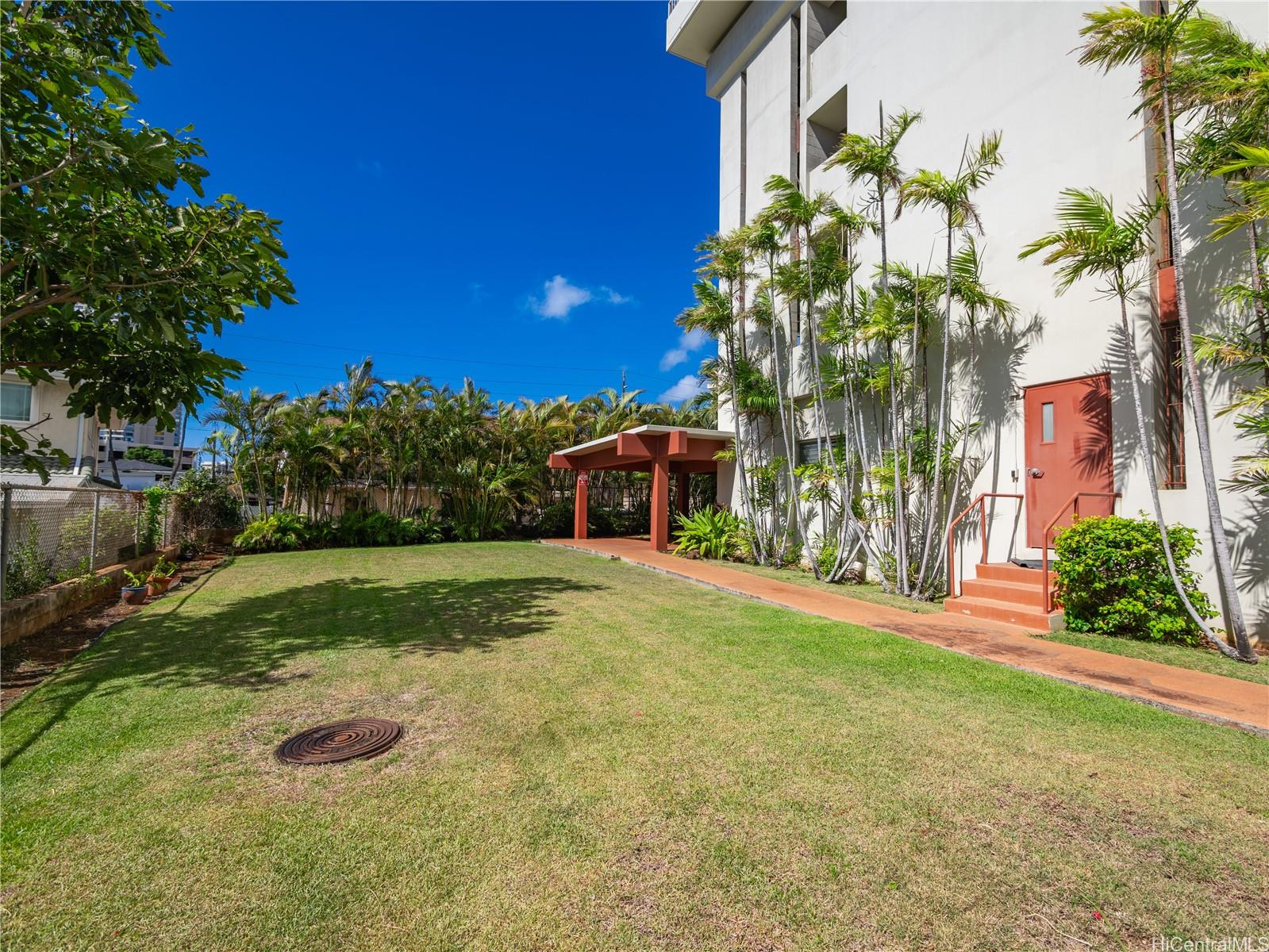 796 Isenberg Street  Unit 8C