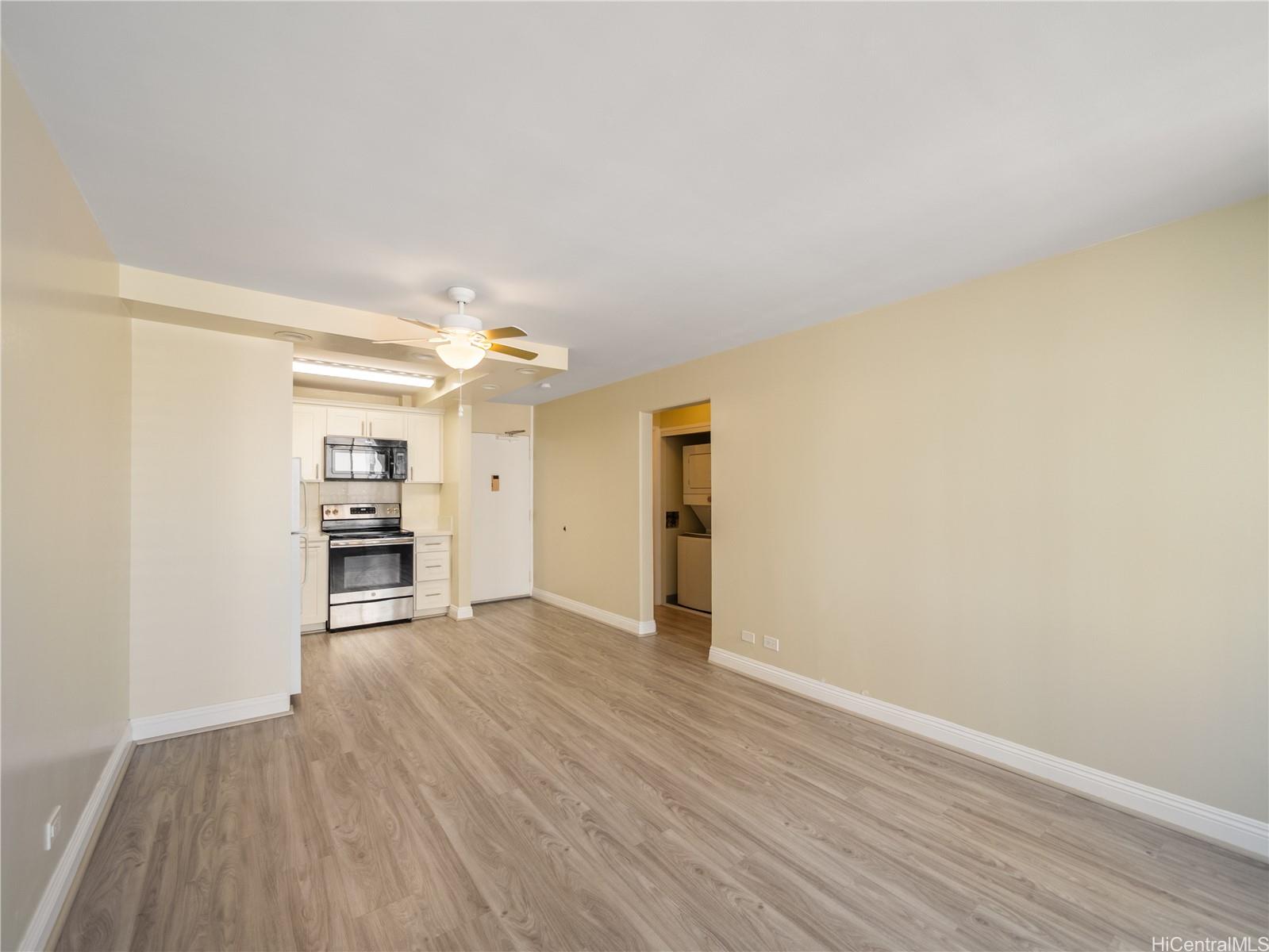 796 Isenberg Street  Unit 8C