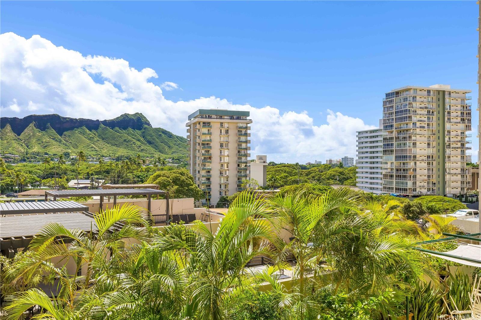 229 Paoakalani Avenue 708 · Waikiki Sunset
