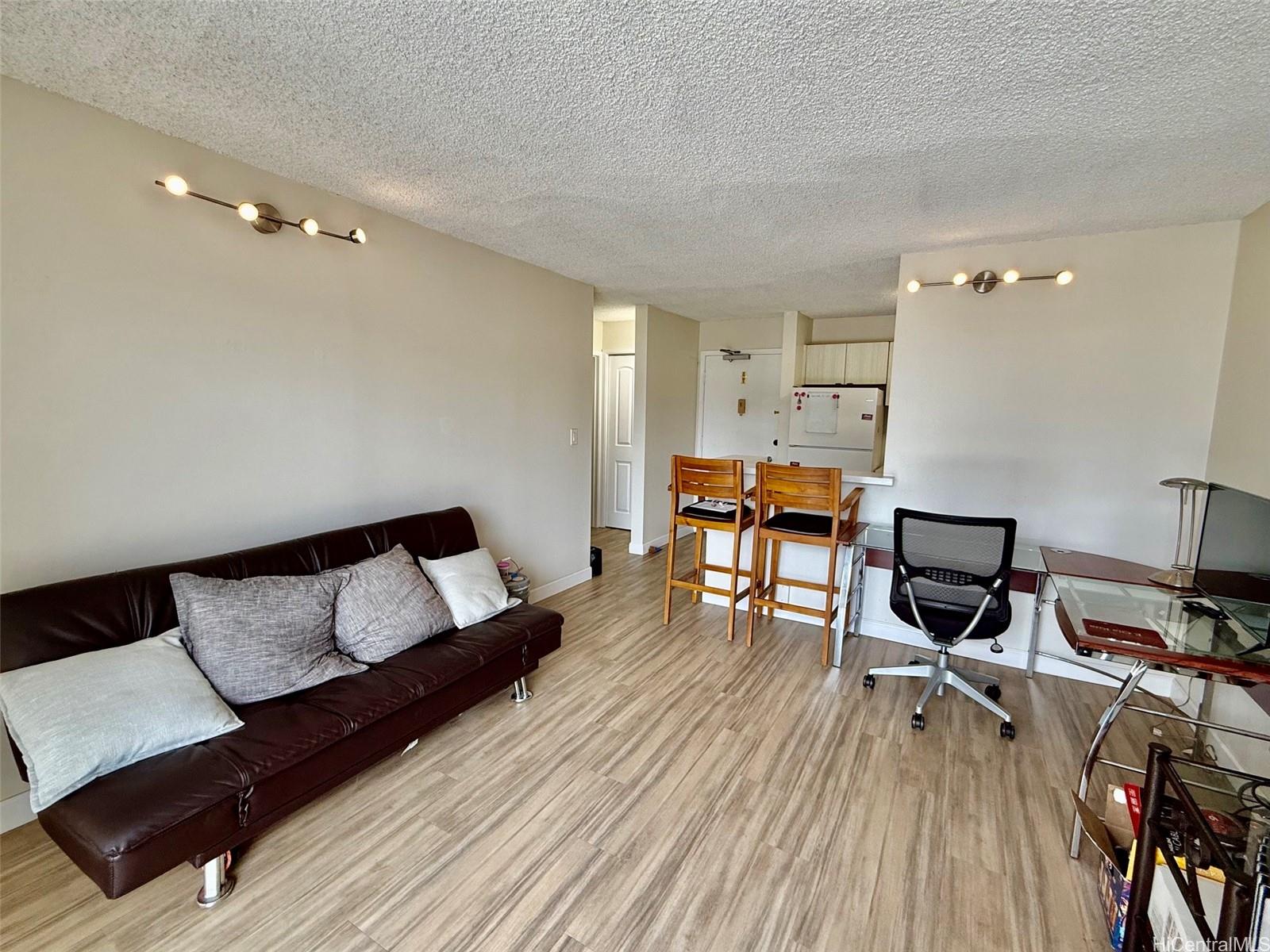 725 Piikoi Street  Unit 603