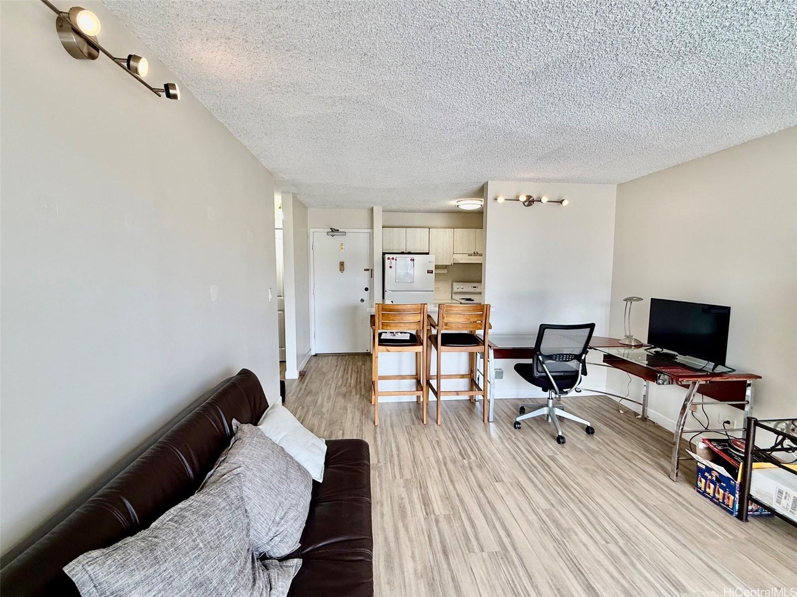 725 Piikoi Street  Unit 603