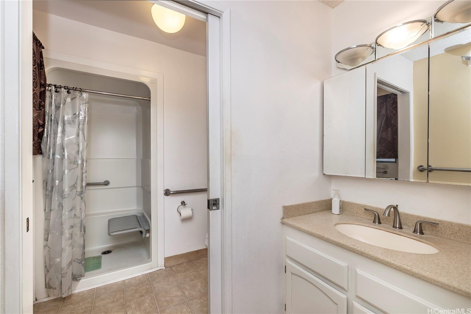 95-1050 Makaikai Street  Unit 31H