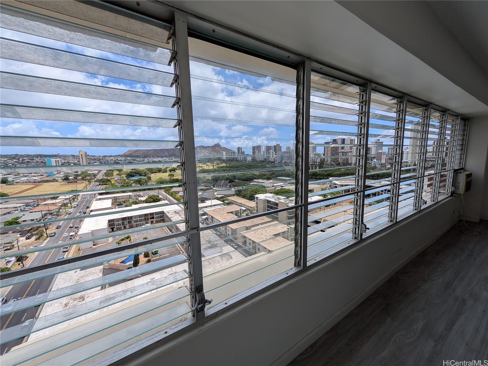 2525 Date Street  Unit 1802