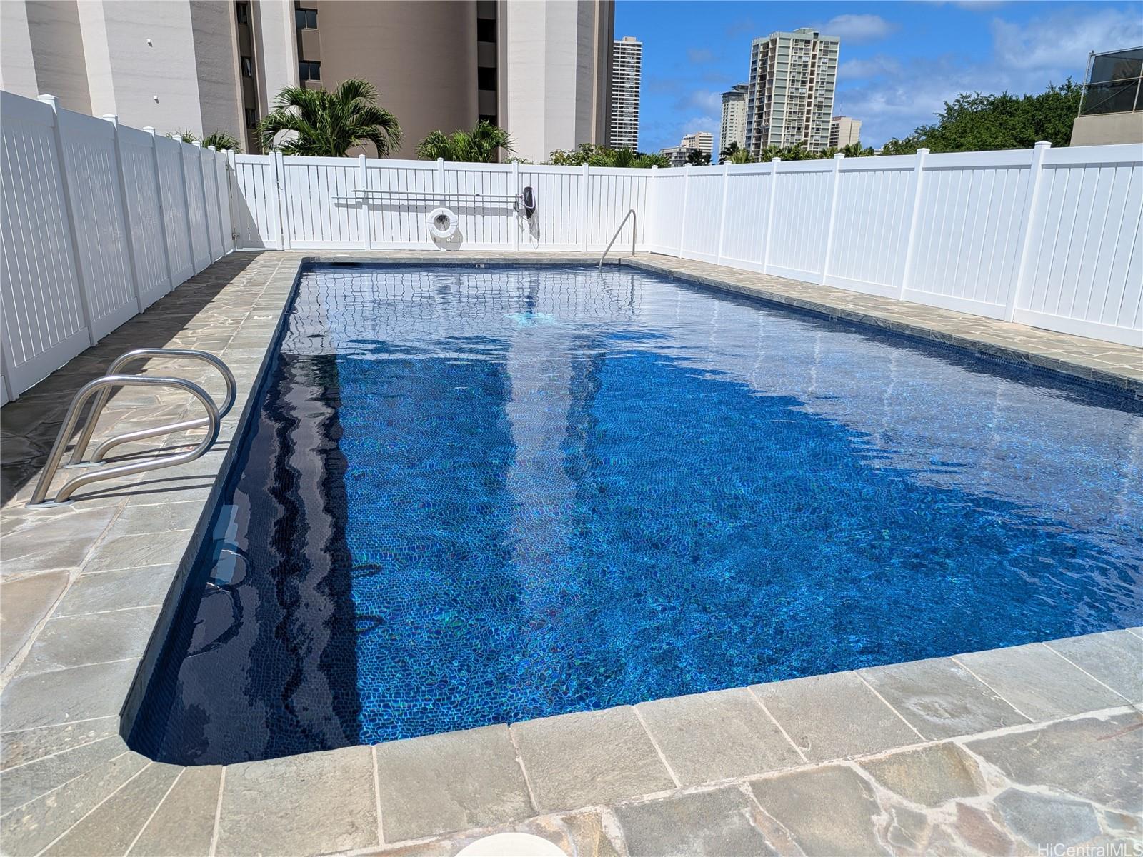 2525 Date Street  Unit 1802