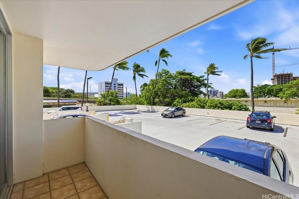 2825 S King Street  Unit 201